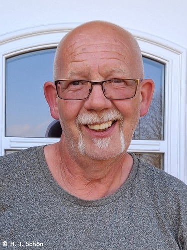 H J.Schoen